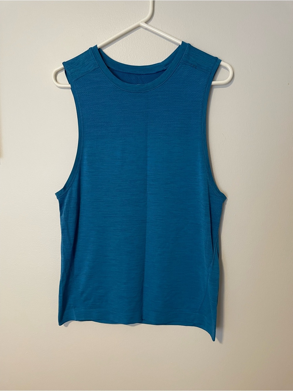 Lululemon Metal Vent Tech Muscle Tank Small or Medium